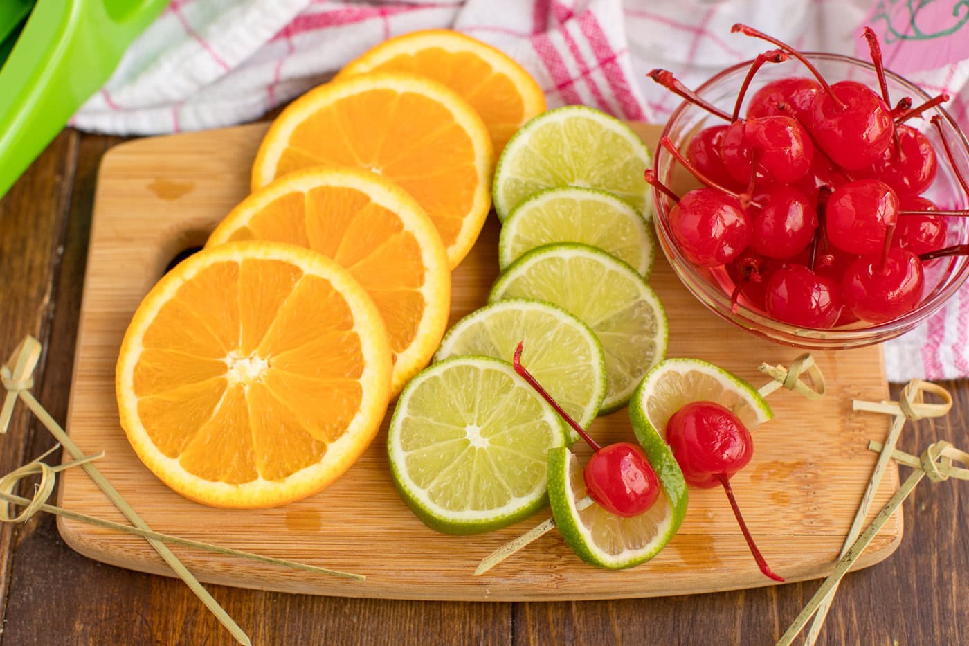 fruit for rum punch garnishes