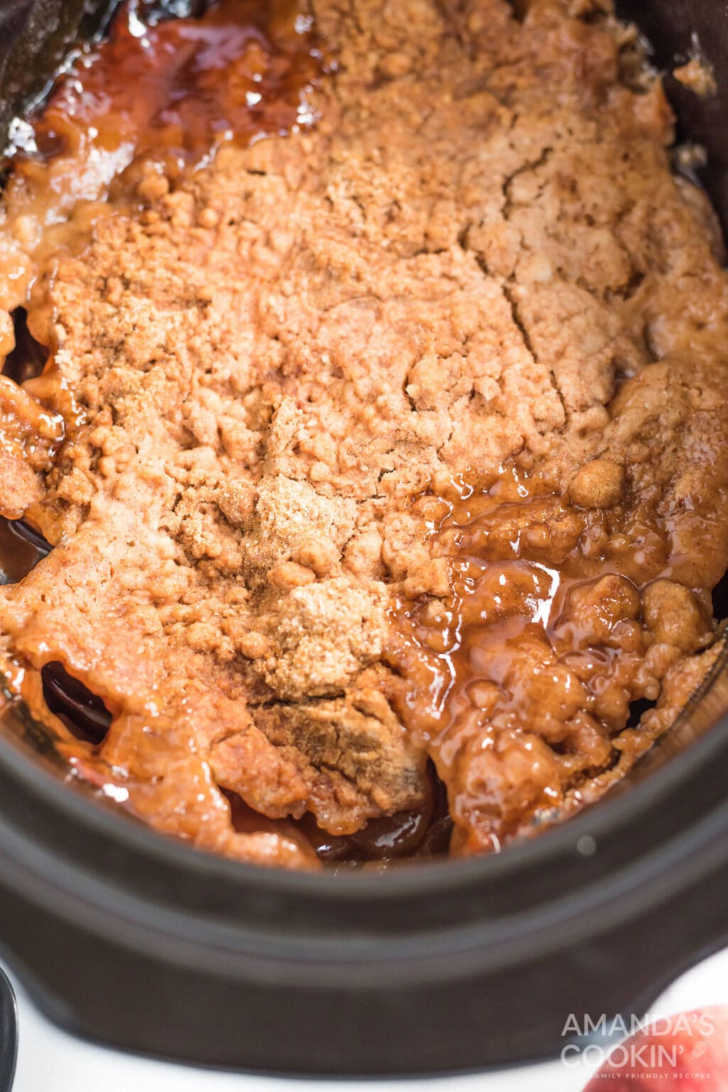 Apple Cobbler: Crockpot Desserts: Crockpot apple cobbler