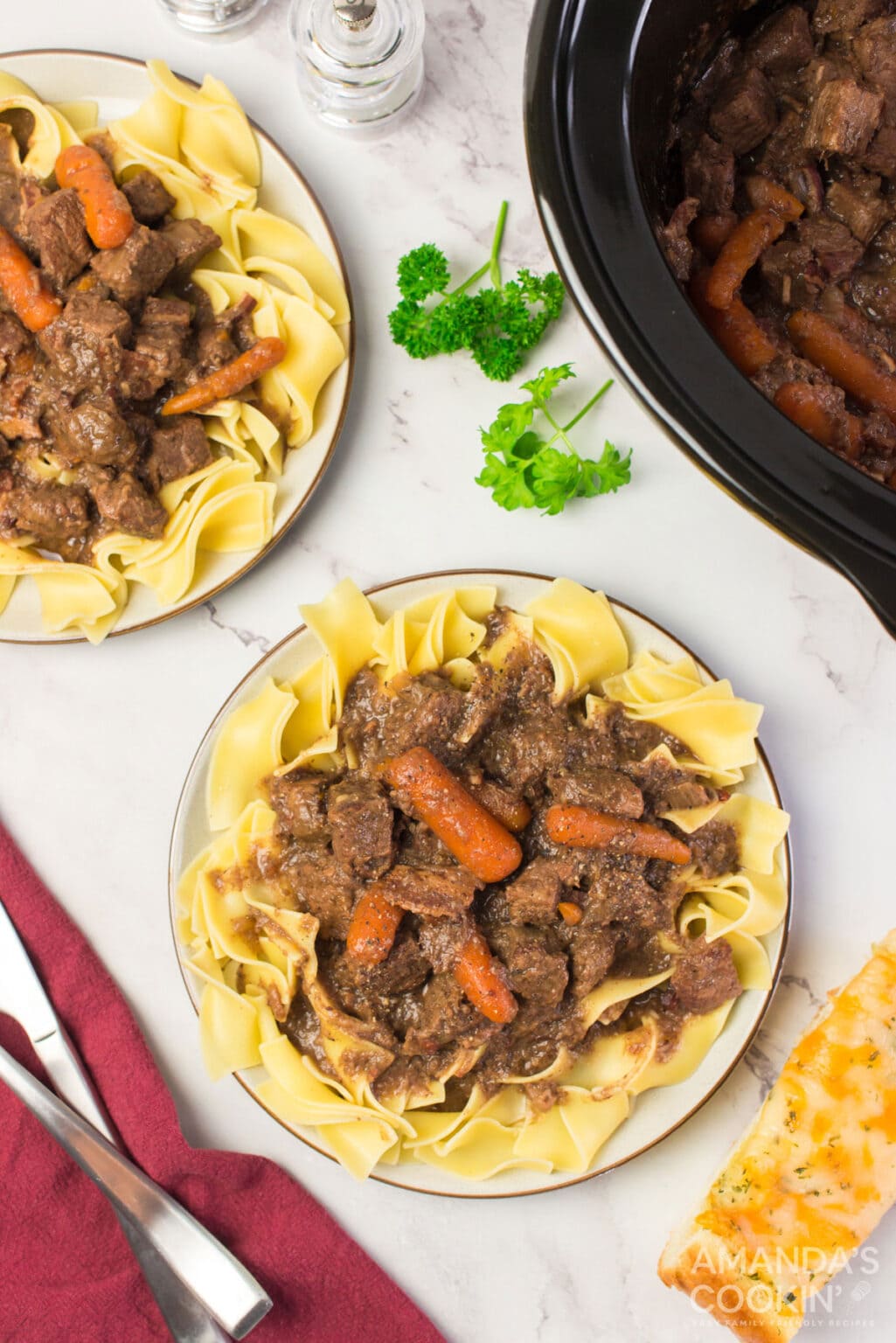 Beef Burgundy Amanda's Cookin' Slow Cooker