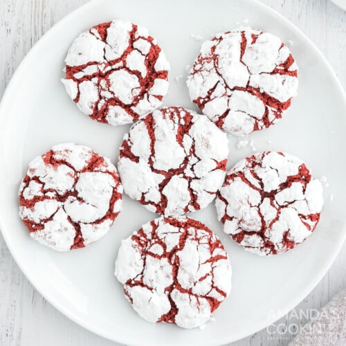 plate of red velvet crinkle cookie