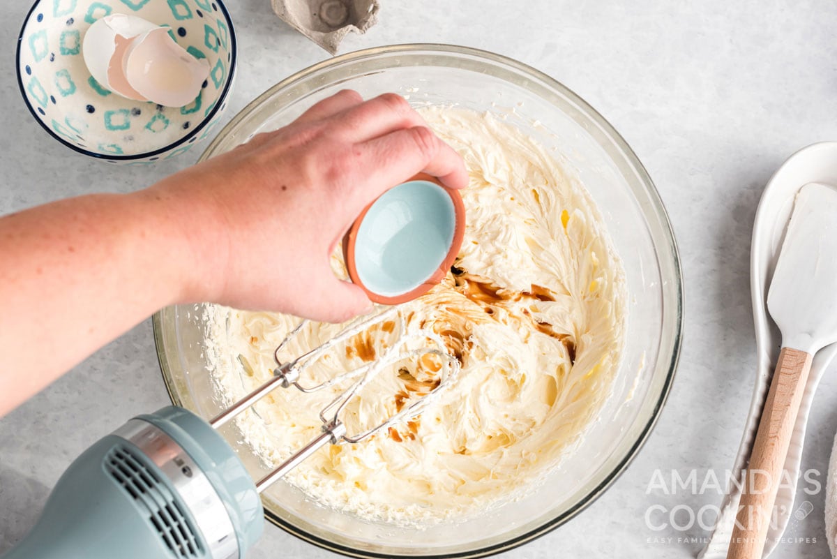 adding extract to cookie dough