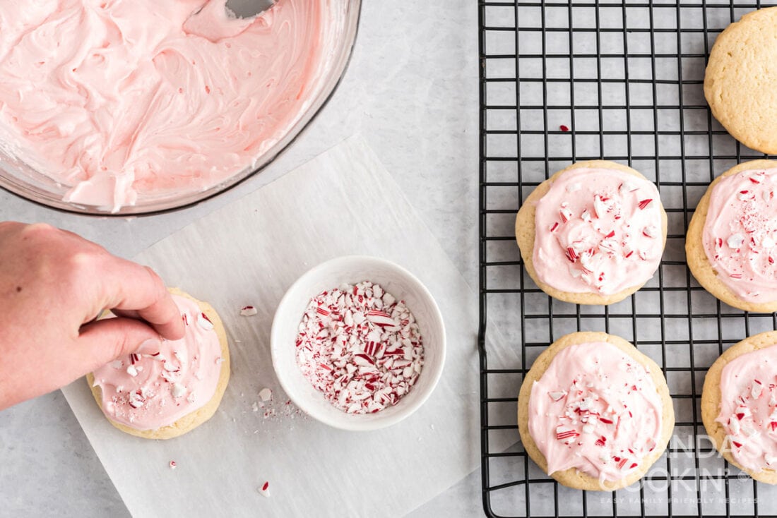 Peppermint Cookies - Amanda's Cookin' - Cookies, Brownies, & Bars