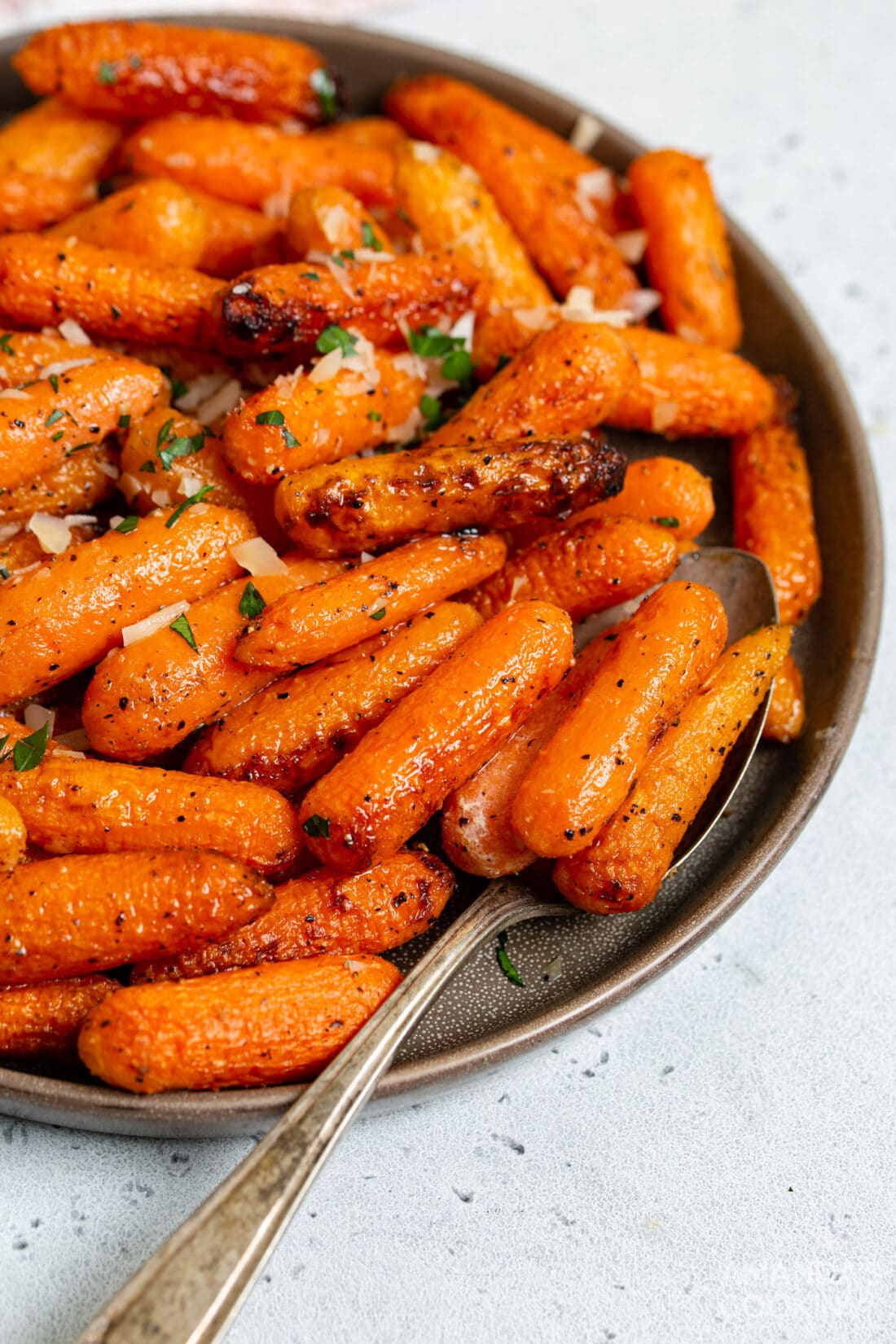 plate of air fryer carrots