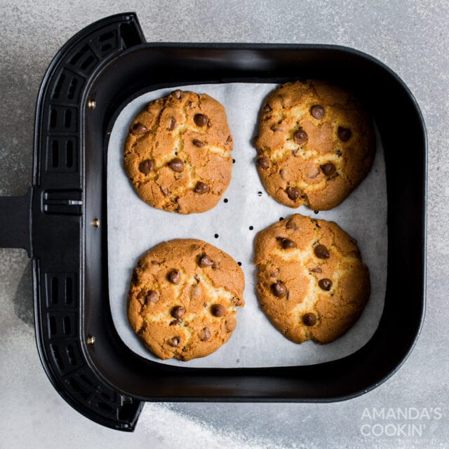 Air Fryer Chocolate Chip Cookies - Amanda's Cookin' - Air Fryer Recipes