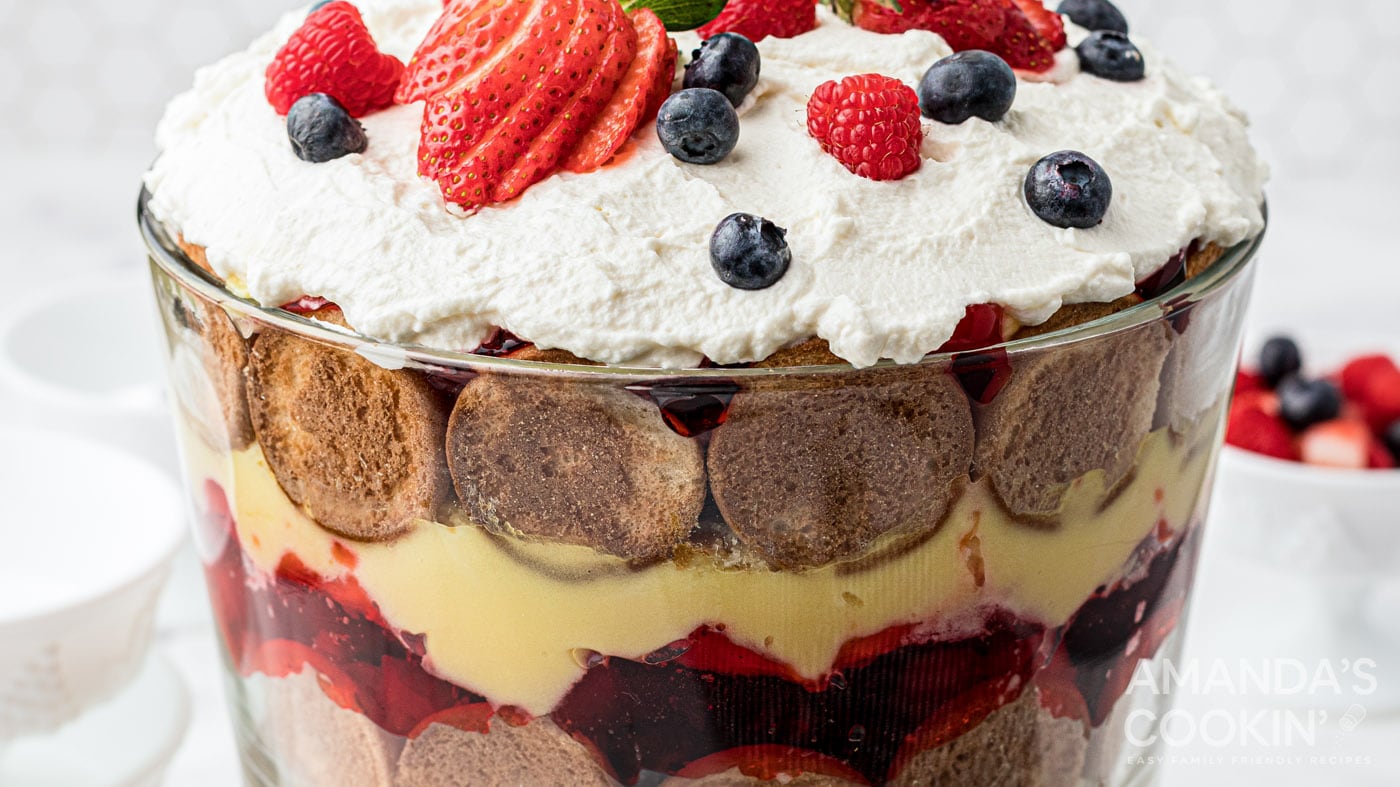 Jello Trifle Amanda's Cookin' Trifles & Parfaits