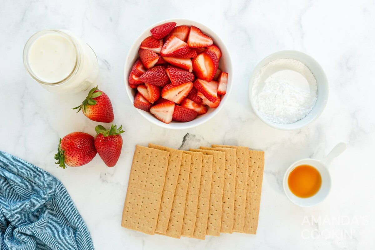 ingredients for strawberry icebox cake