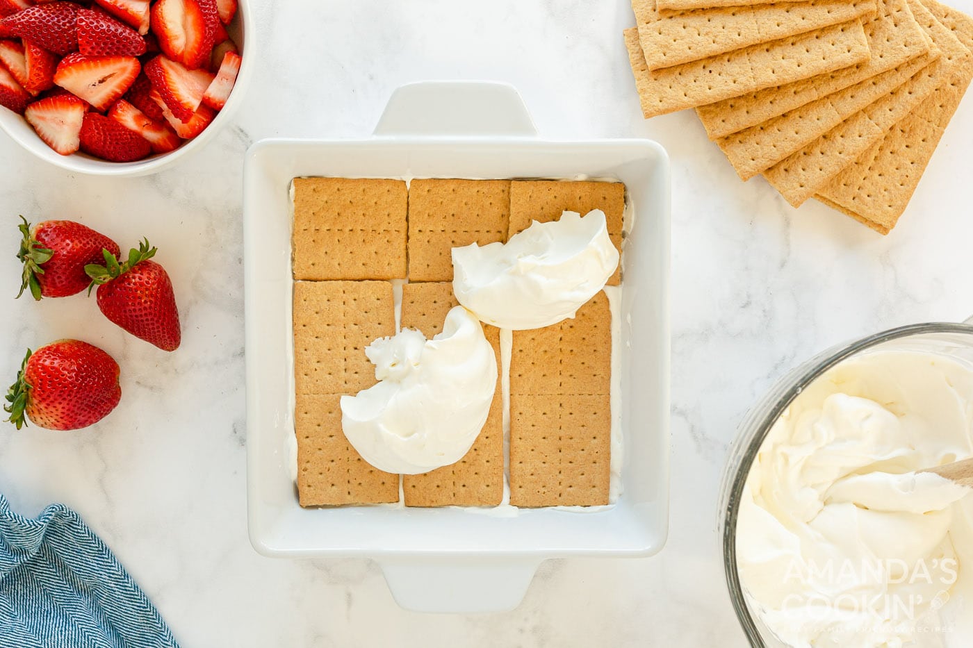 whipped cream on top of graham crackers