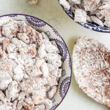 muddy buddies in a bowl