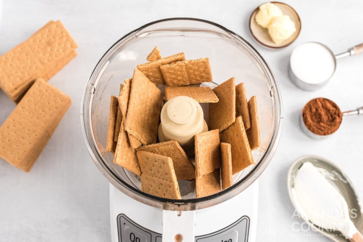 graham crackers in food processor