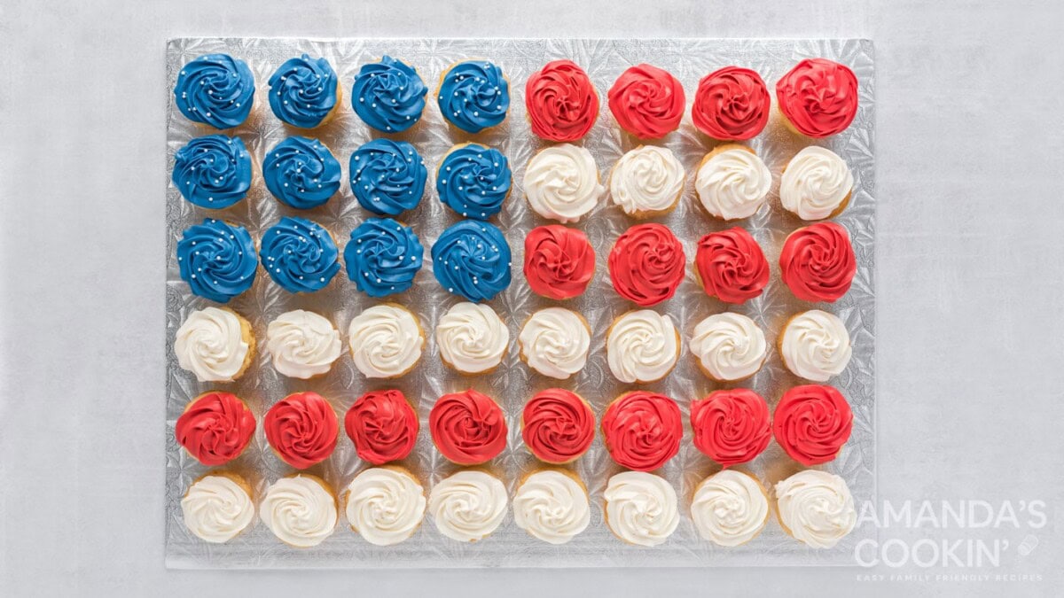 american flag cupcakes