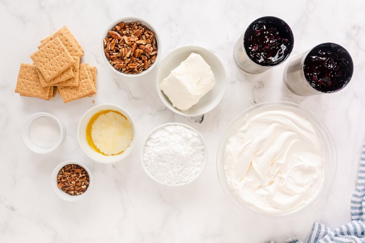 ingredients for blueberry lush