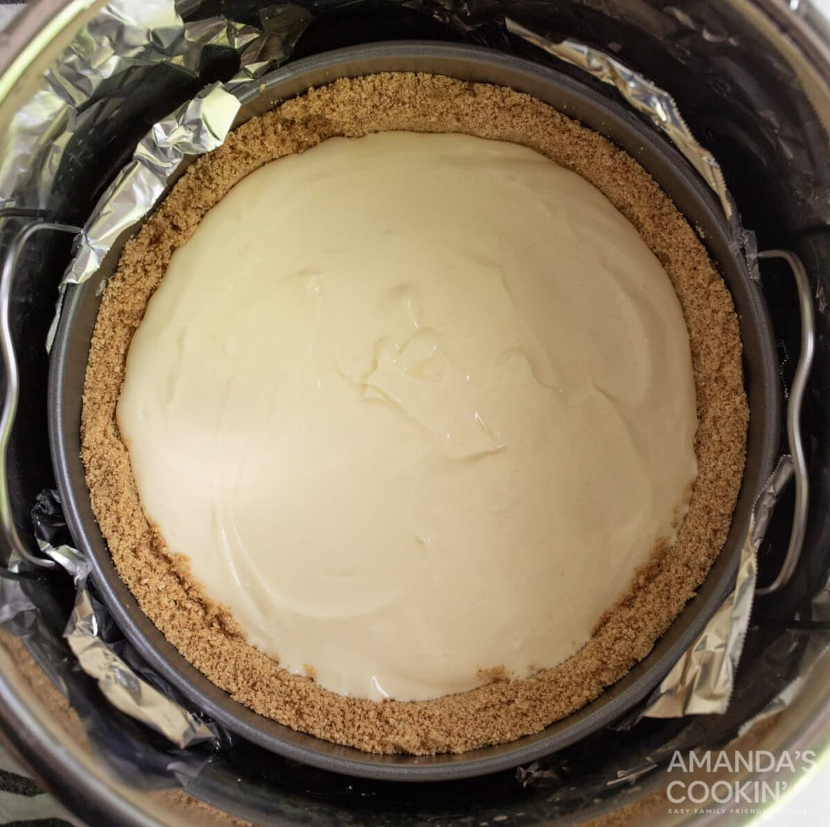 cheesecake on trivet in instant pot