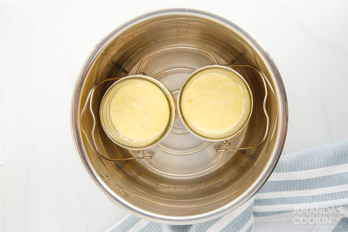lemon curd in mason jars in instant pot trivet