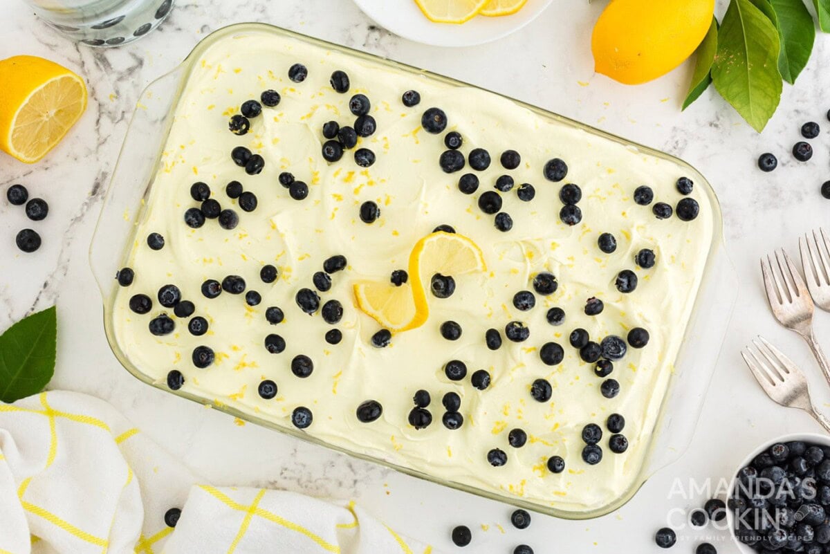 lemon blueberry icebox cake overhead shot with blueberry and lemon zest garnish