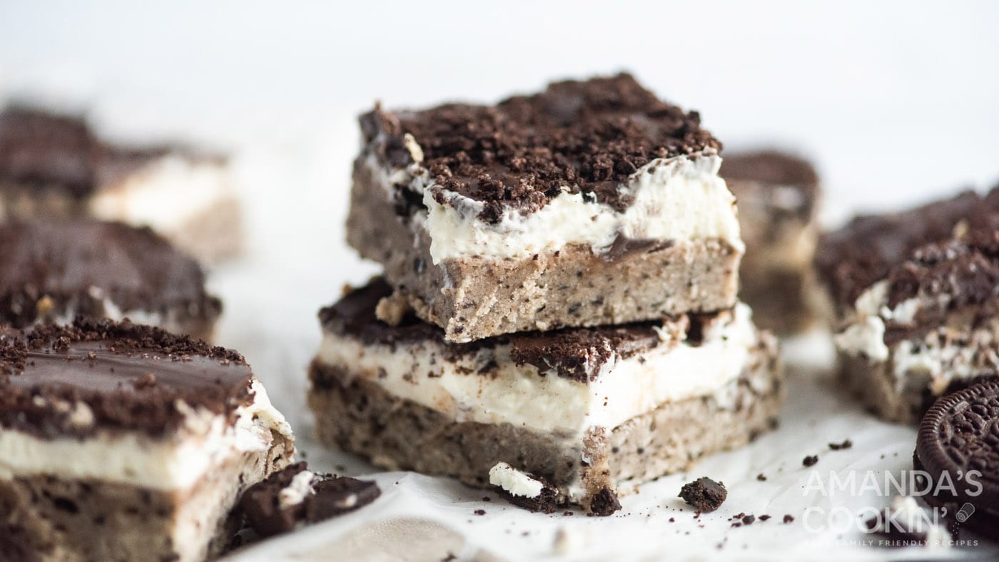 One bite of these Oreo cheesecake bars and you’ll be hooked. Creamy, dreamy, and layered to perfecti