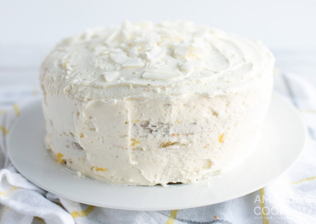 frosted pineapple cake