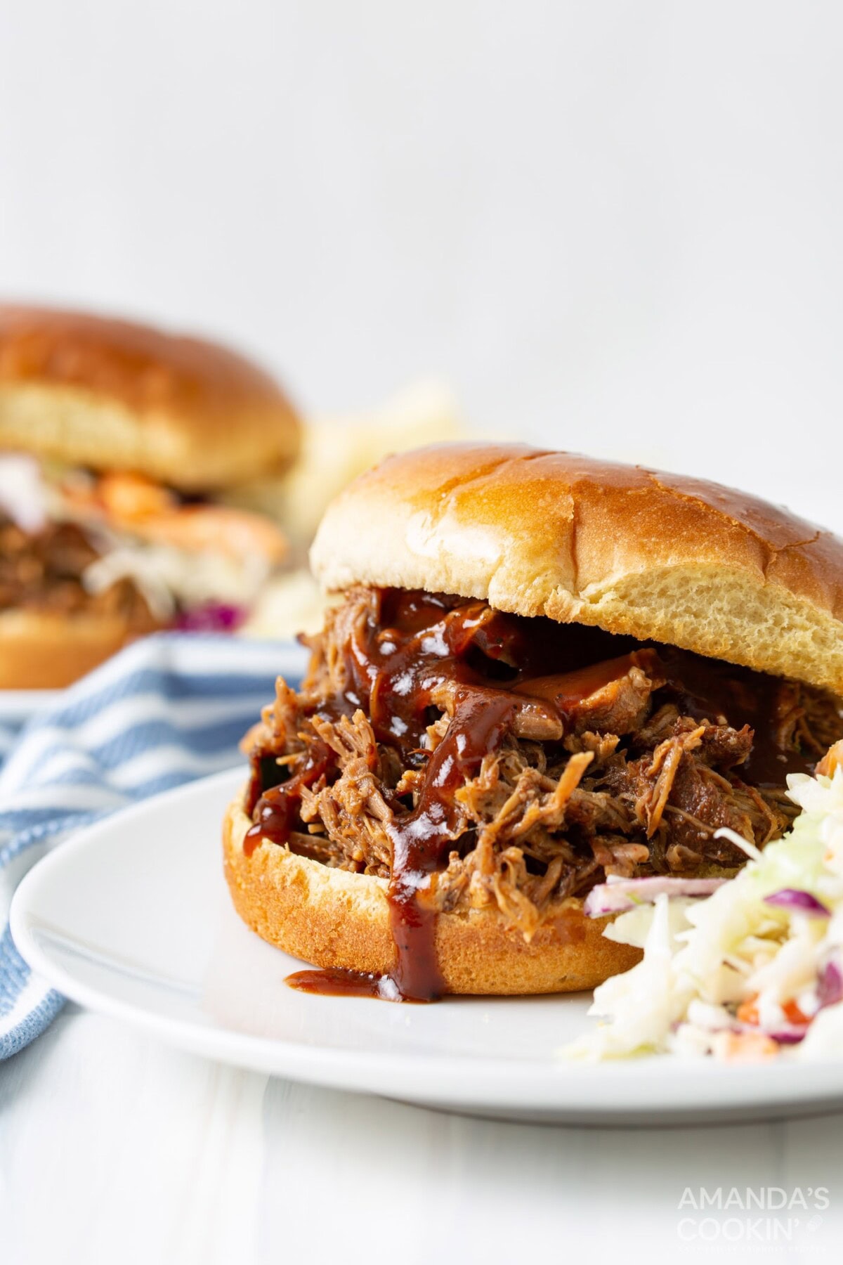 Instant Pot Pulled Pork sandwich