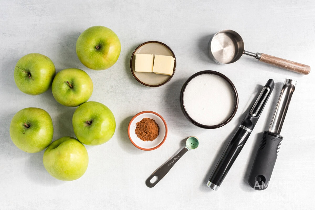 ingredients for Crockpot Cinnamon Apples