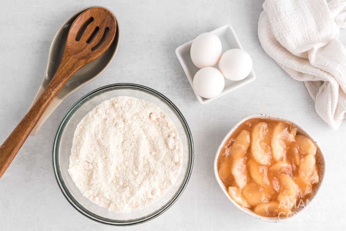 ingredients for 3-Ingredient Apple Pie Cupcakes