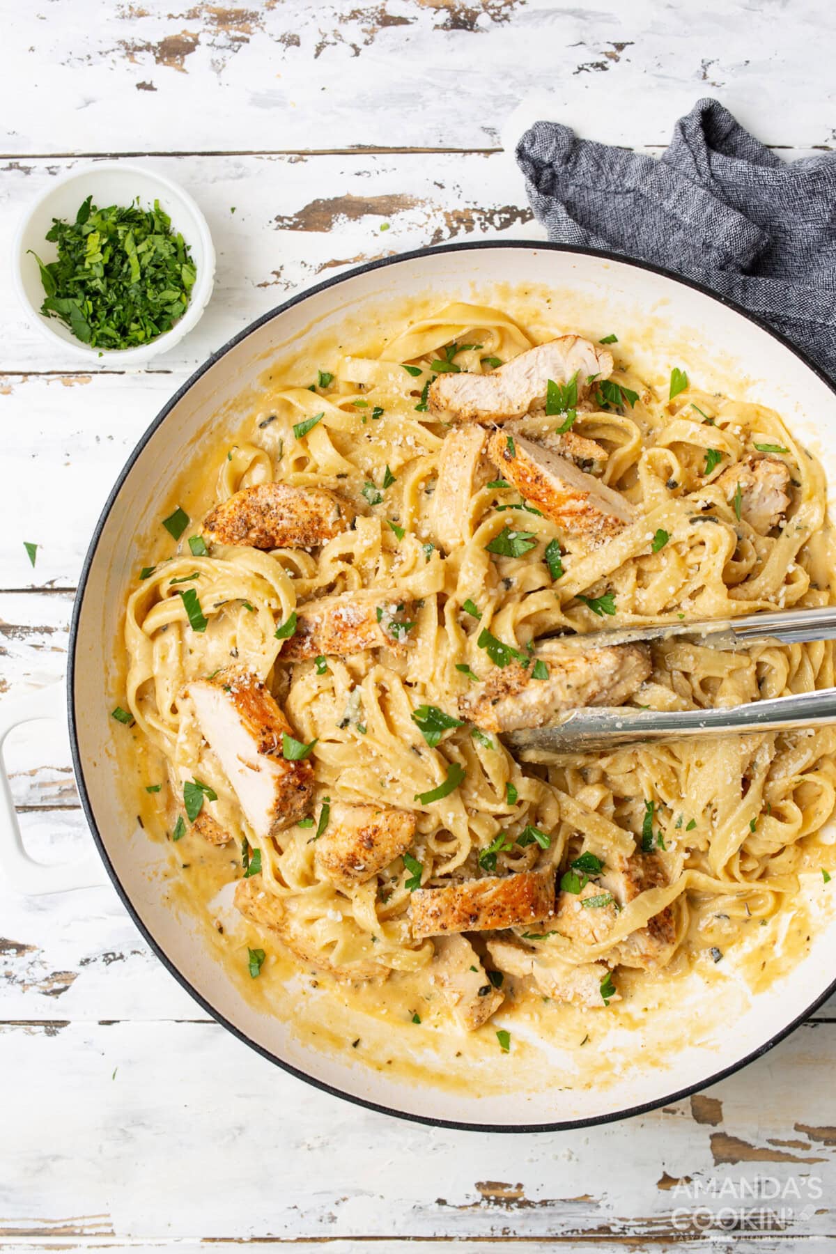 Chicken Alfredo in a bowl
