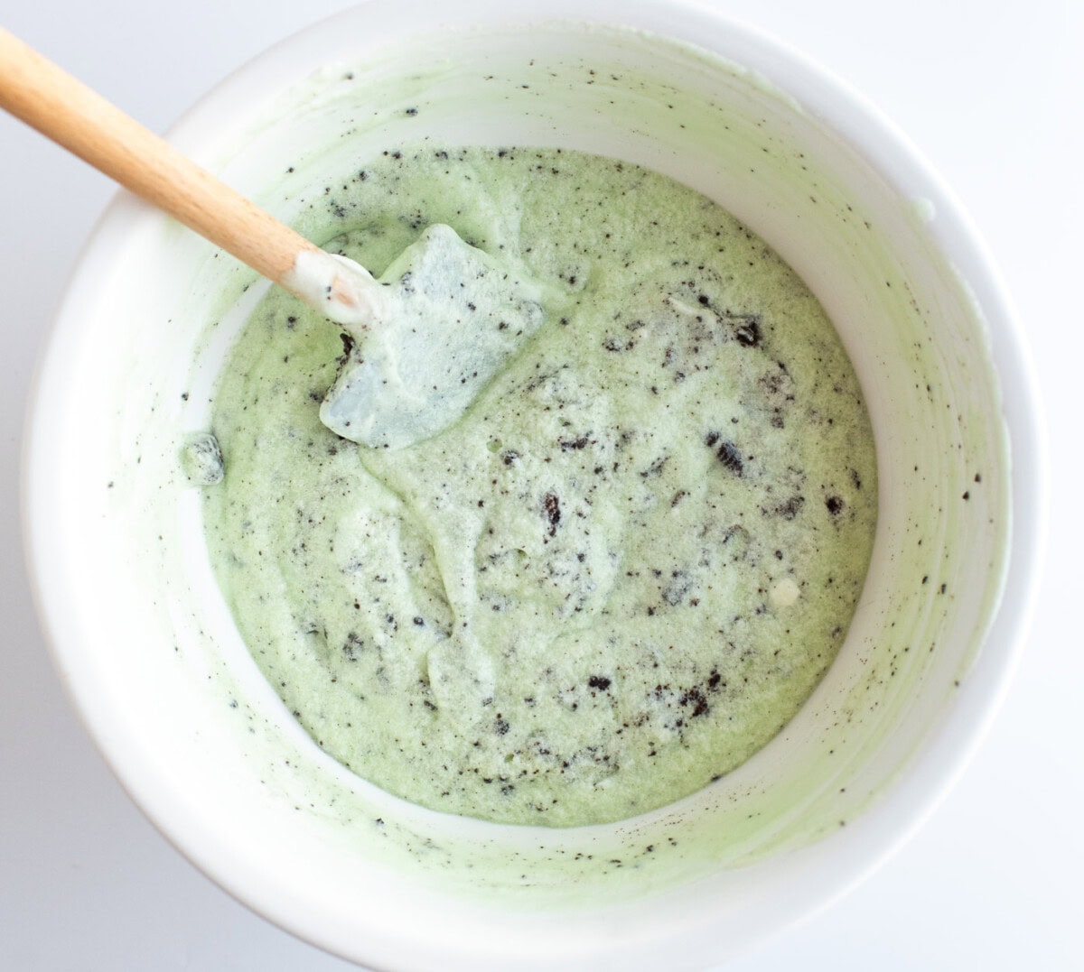 oreos mixed into grasshopper pie mixture