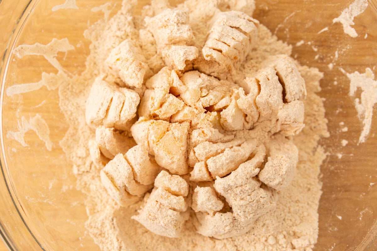 blooming onion in flour and seasonings mixture