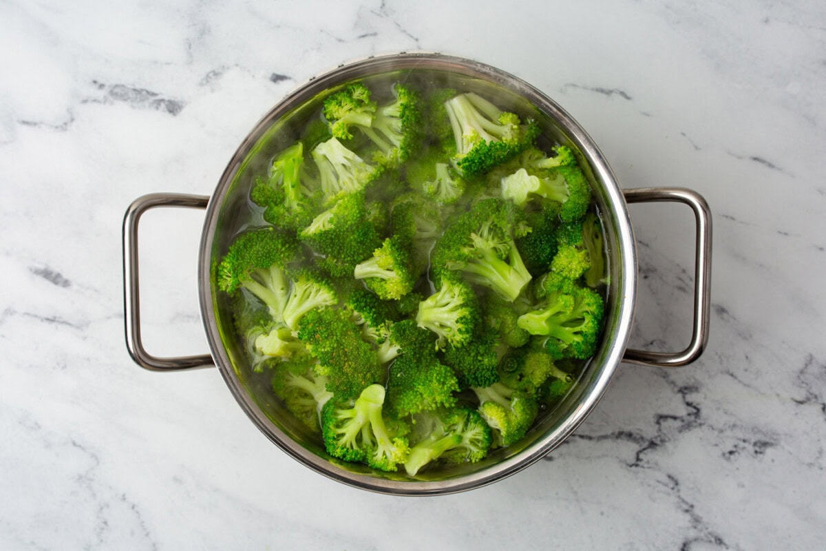 blanching broccoli in a pot
