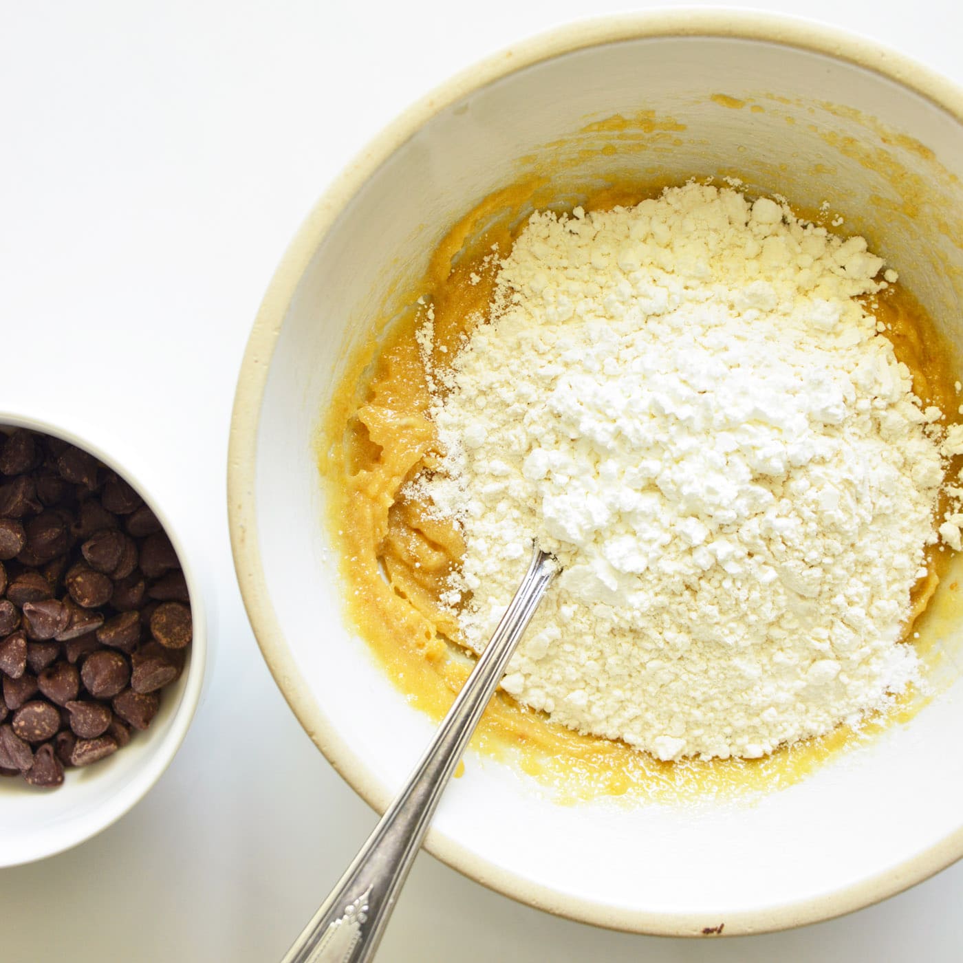 flour, cornstarch, and baking soda added to cookie dough