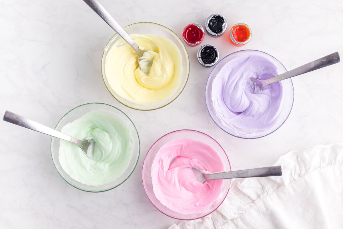 pastel frosting in bowls