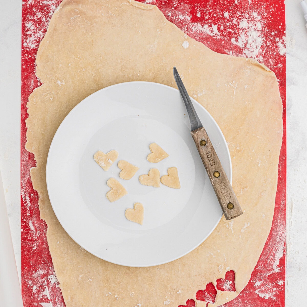 small pie dough shaped hearts