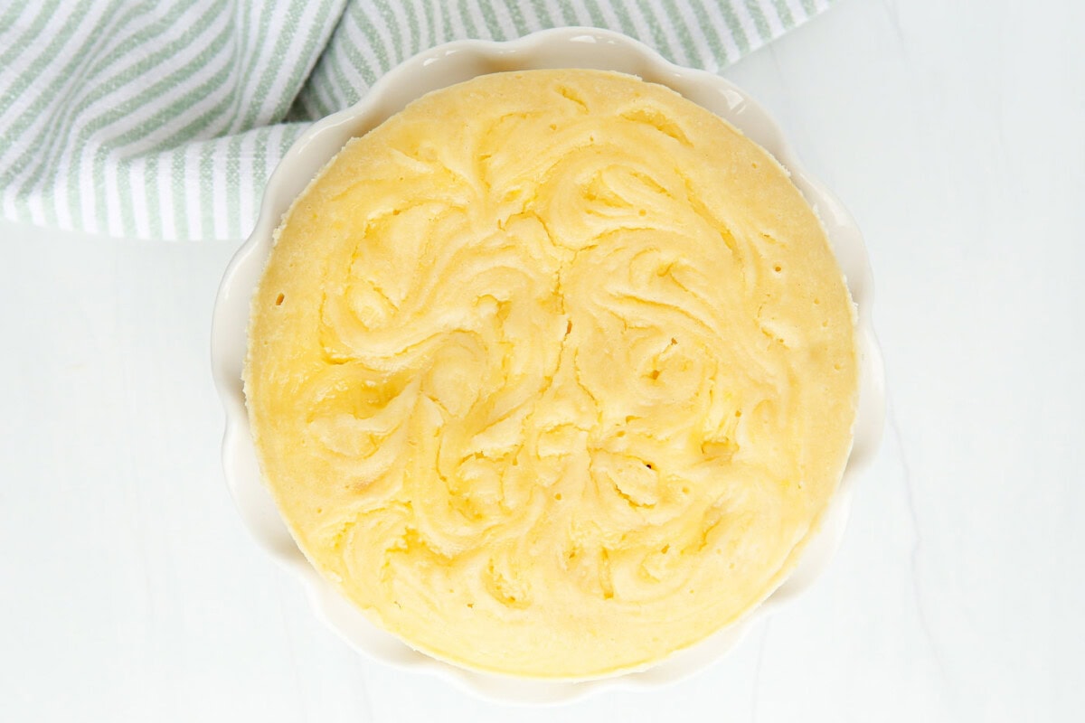 lemon cake overhead photo
