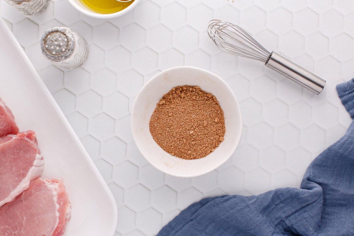 seasonings in a small bowl