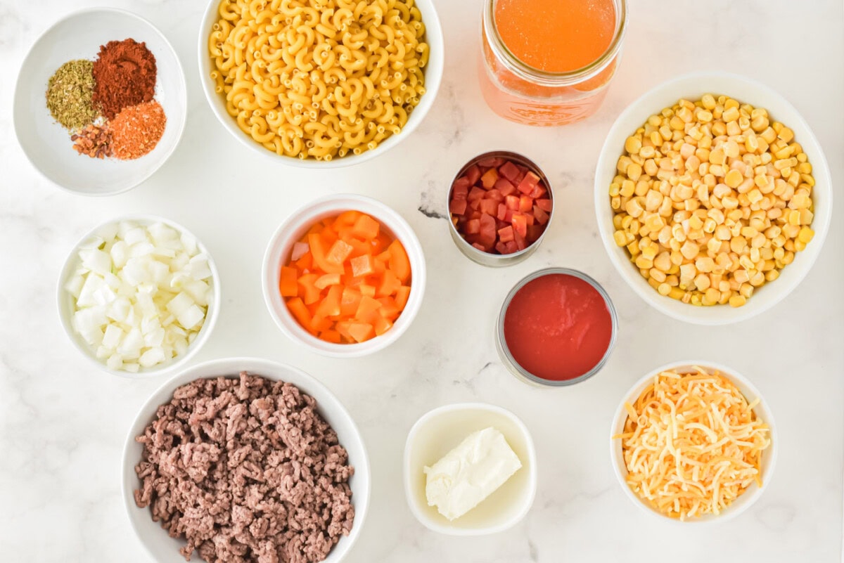 Crockpot Ground Beef Casserole ingredients