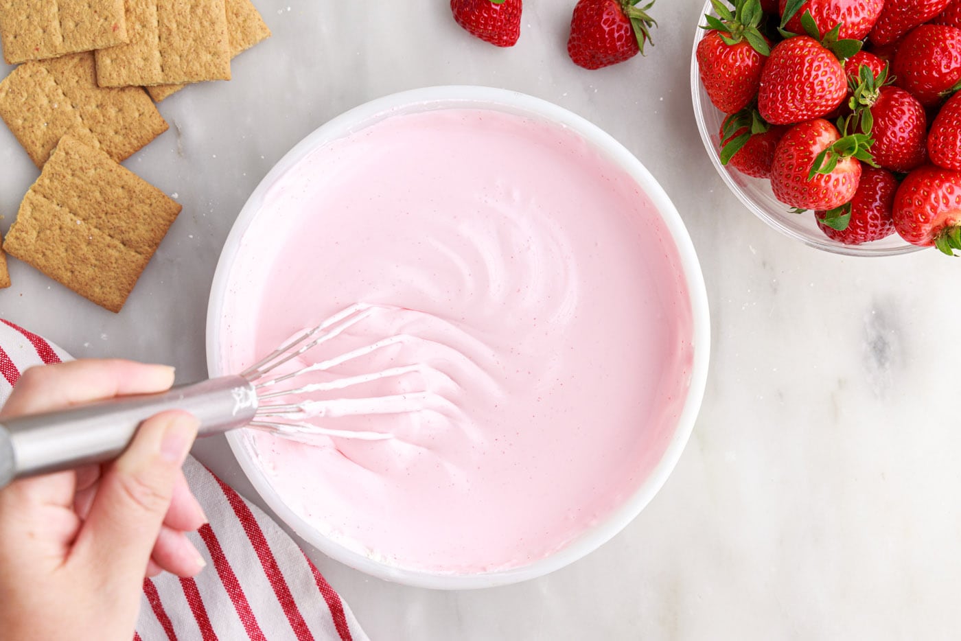 strawberry gelatin whipped cream