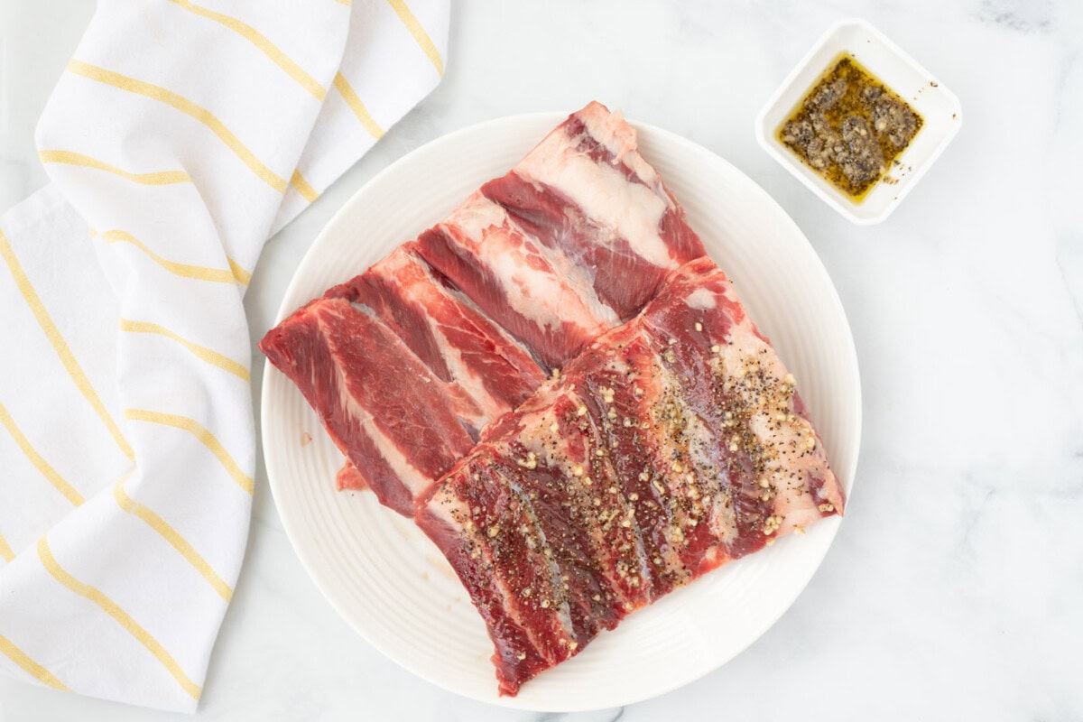seasoned beef riblets