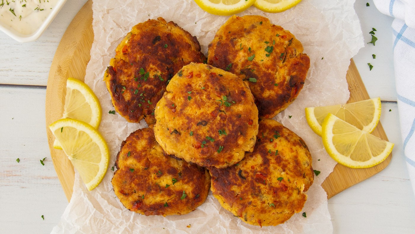 Fish cakes make the perfect party appetizer, but can also be enjoyed as a main course. Serve fresh w