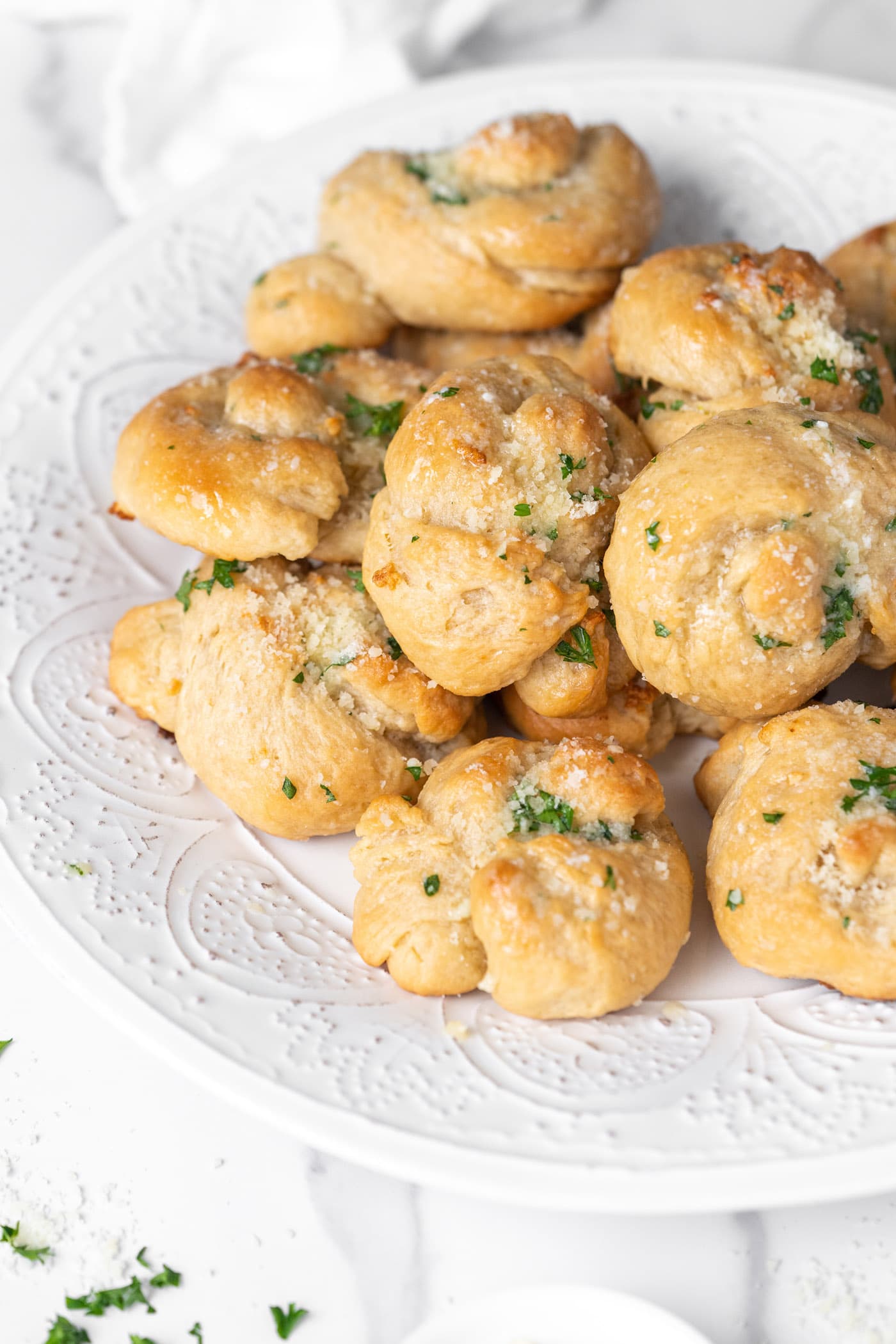 Garlic Knots - Amanda's Cookin' - Biscuits & Rolls