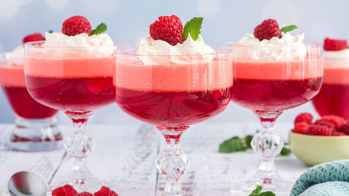 Indulge with these super simple and ultra tasty creamy jello parfaits. Make these for a holiday gath