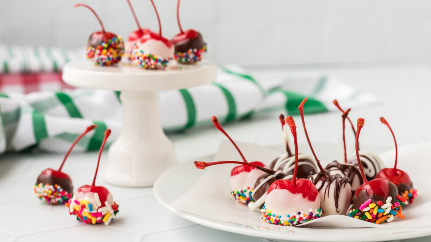 These spiked cherries are great for entertaining, especially during the holidays! Serve them up for 