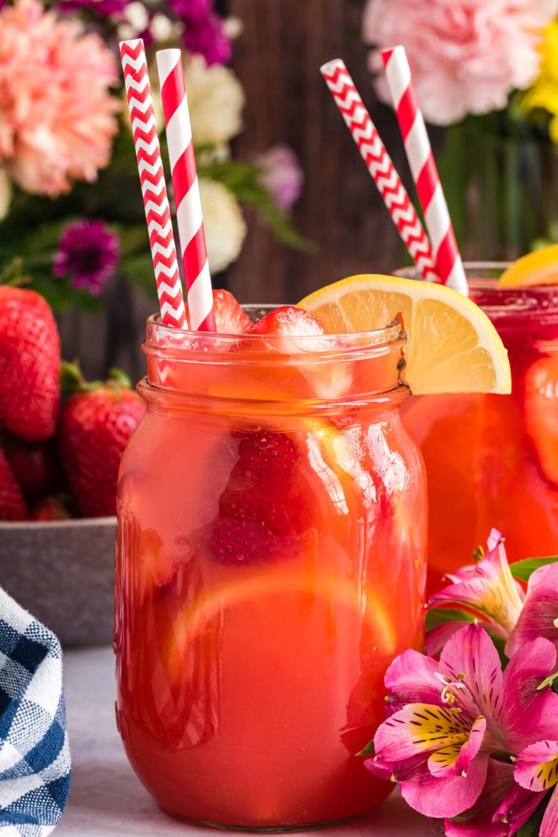 Easy Strawberry Lemonade in a mason jar