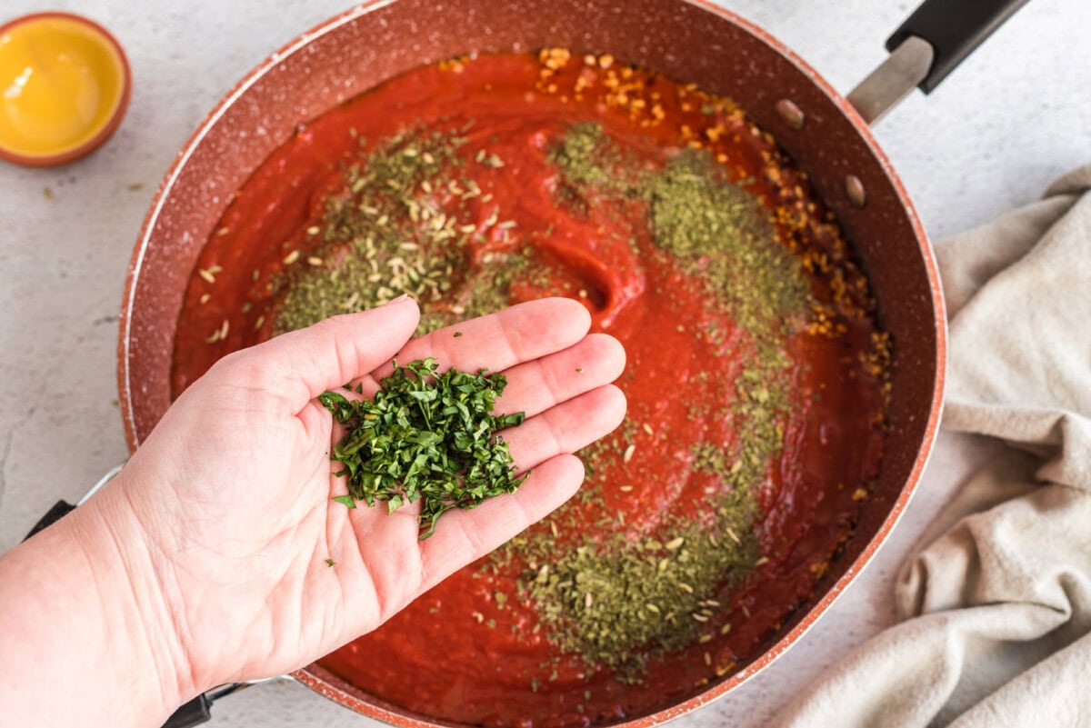 tomato sauce for lasagna