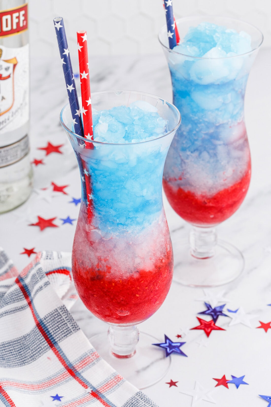 Patriotic Vodka Lemonade Slushies with straws