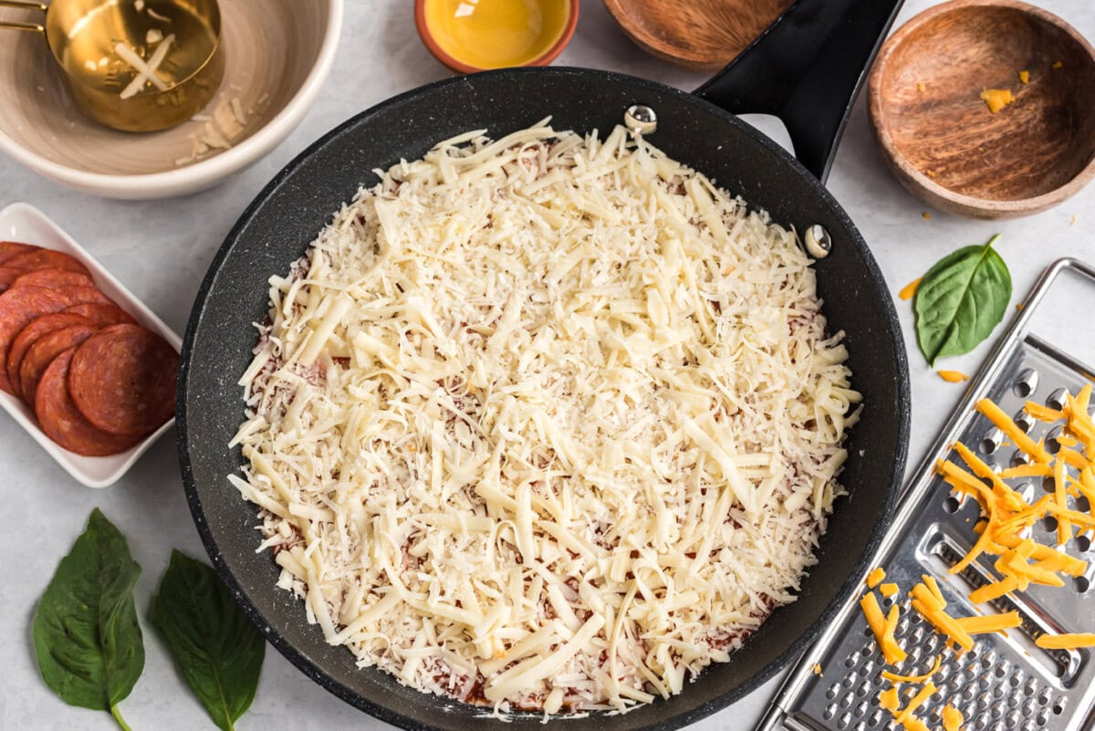 mozzarella cheese on top of pizza dip