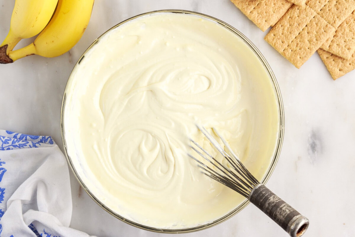 banana cream pudding in a bowl