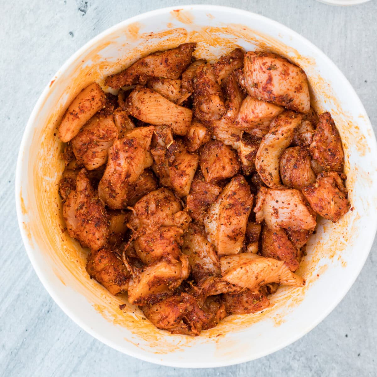 cajun seasoned chicken in a bowl