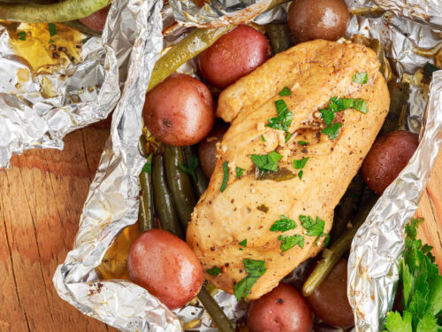 Honey Garlic Chicken Potato Foil Packets (Campfire Chicken)