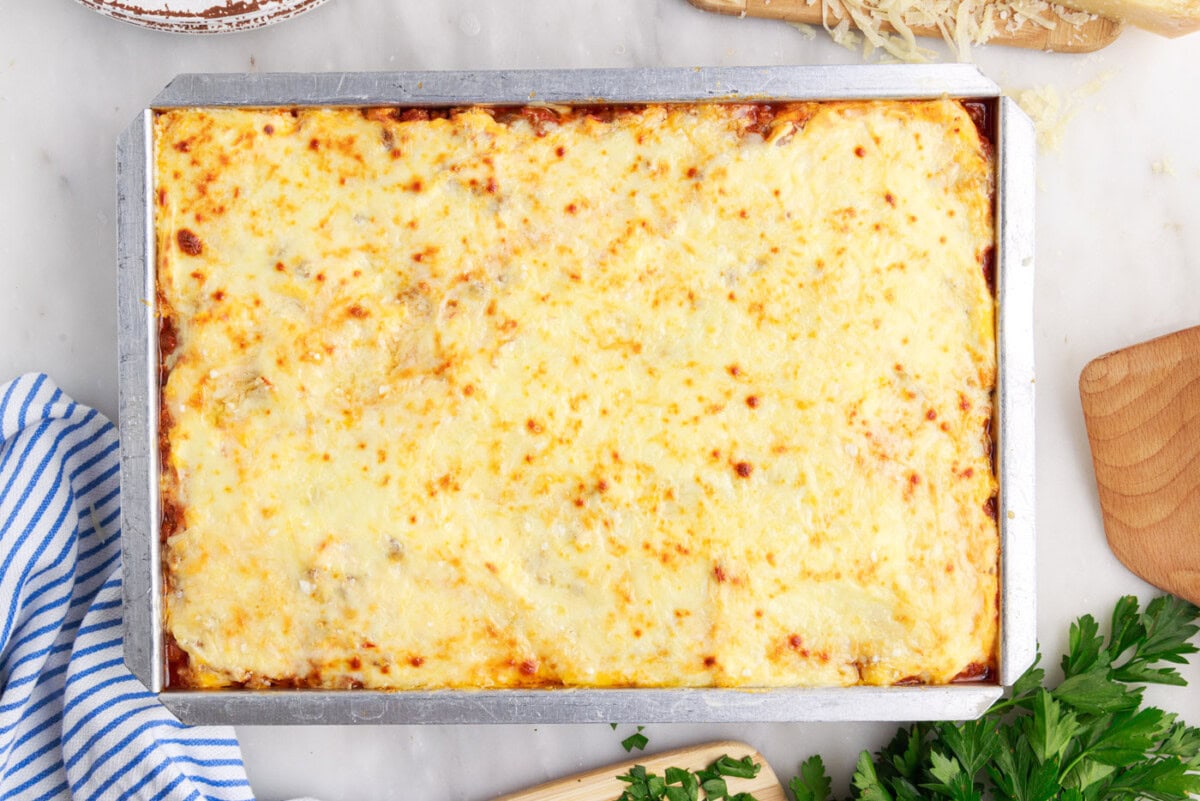 baked million dollar spaghetti casserole