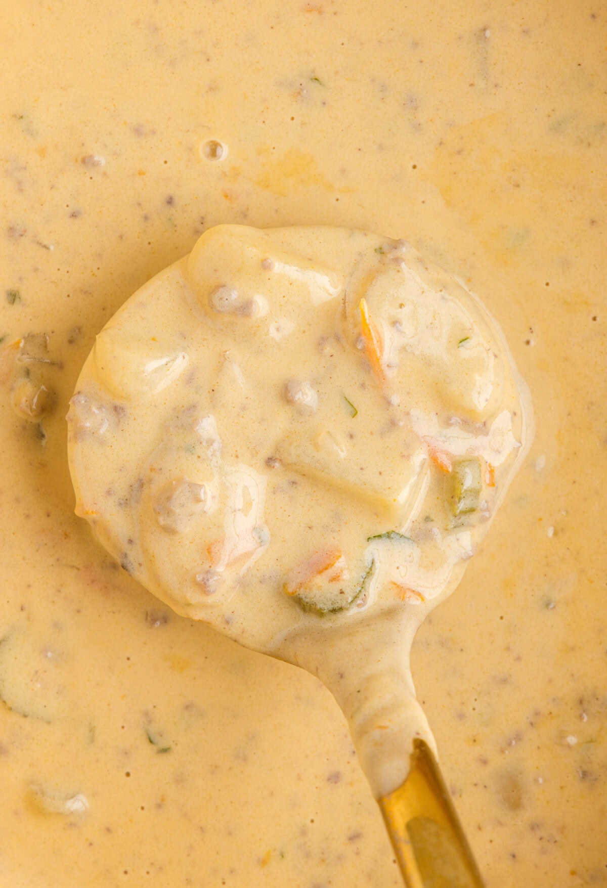 Cheeseburger Soup with s poon