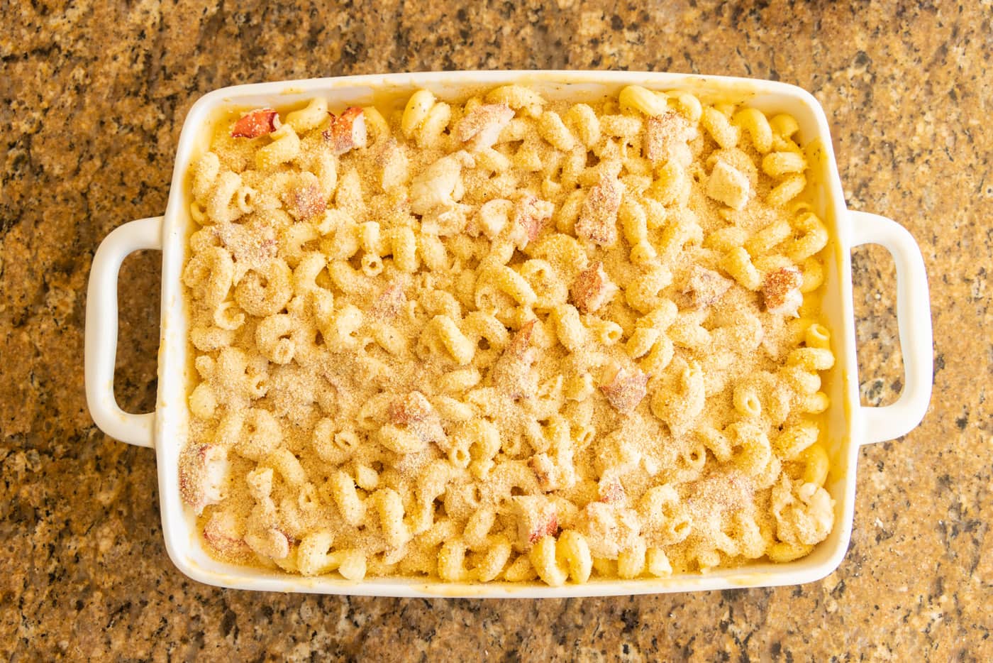 breadcrumbs on top of lobster mac and cheese