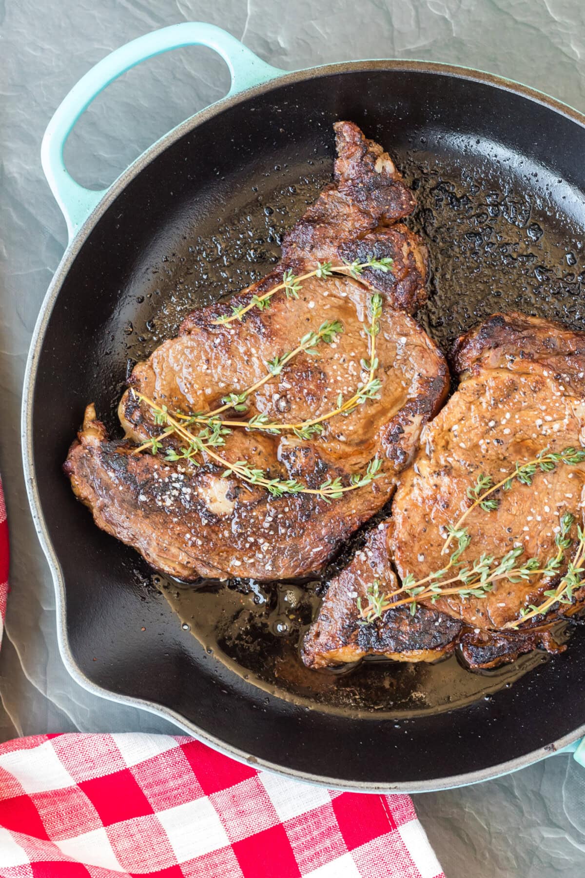 Reverse Sear Ribeye i skillet